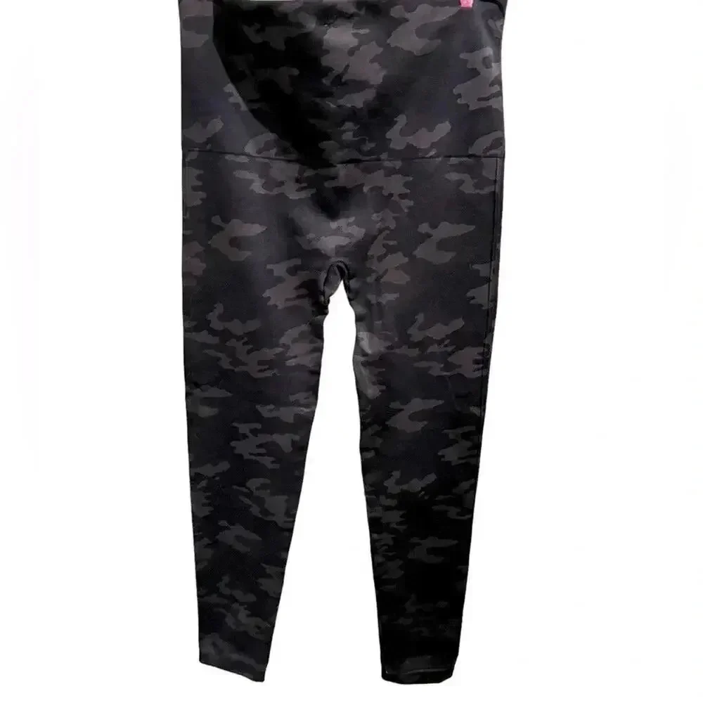 Spanx Womens Camo Leggings Look At Me Now Seamless Size XL NWOT - Picture 7 of 11
